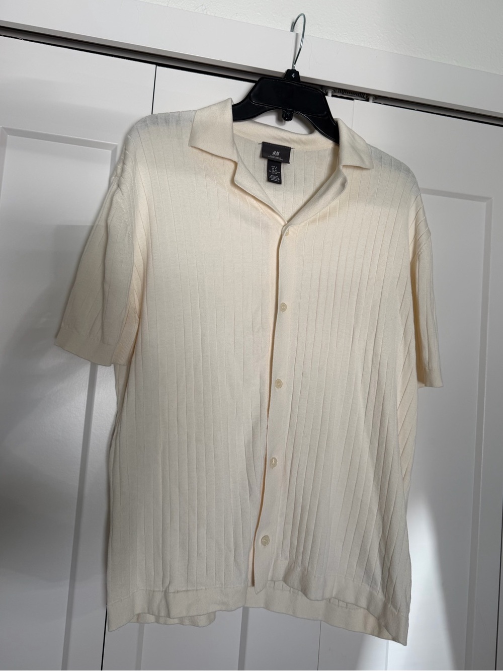 H&M Cream Ribbed Short-Sleeve Button-Down Polo Shirt